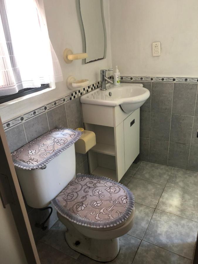 Amplia Habitacion Tipo Ejecutiva Con Bano Y Acceso Privados Toluca Exterior foto